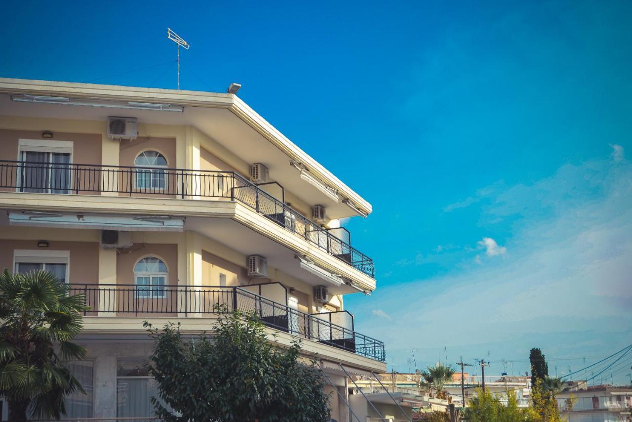 Hotel Mikes Nea Kallikrateia Ngoại thất bức ảnh