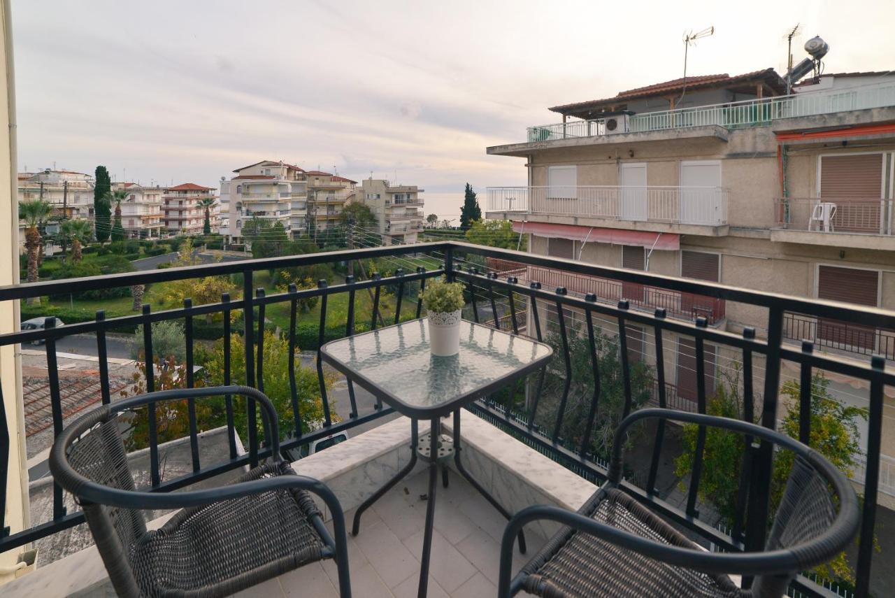 Hotel Mikes Nea Kallikrateia Ngoại thất bức ảnh